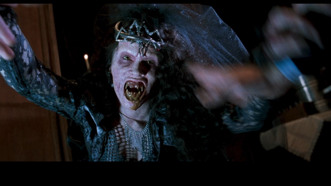 Night of the demons 2 [1994] [BD25] [HD] [LATINO] [INGLES] [NTSC] [TERA-BOX] Captura 2